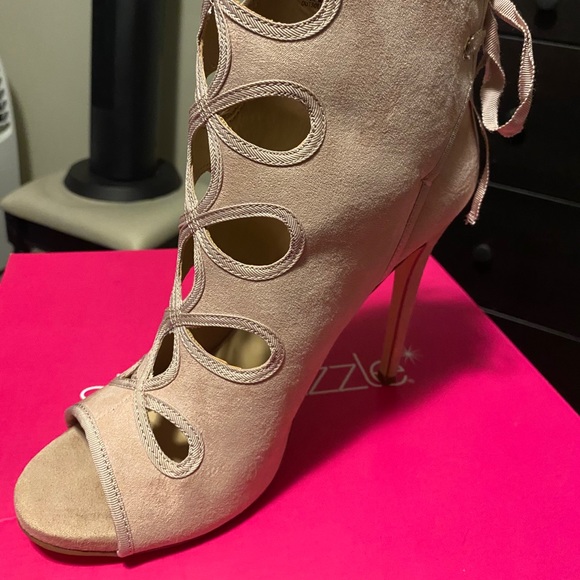 Blush Pink Booties - Picture 4 of 4